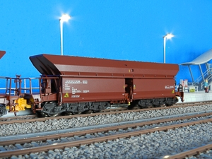 p-erzwagen-mit-beladung-br-br-modell-des-db-ag-faals-150-br-wagennummer-81-80-666-4-292-2-p-1302-6-1302-6.jpg