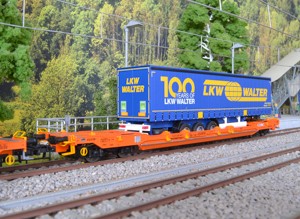 roco-6600064-1984-4.jpg