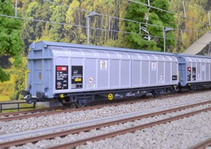 roco-6600110-1988-2.jpg